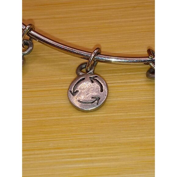 Silvertone Namaste Om Peace, Continuous Circle, Heart Adjustable Charm Bracelet - Picture 5 of 8